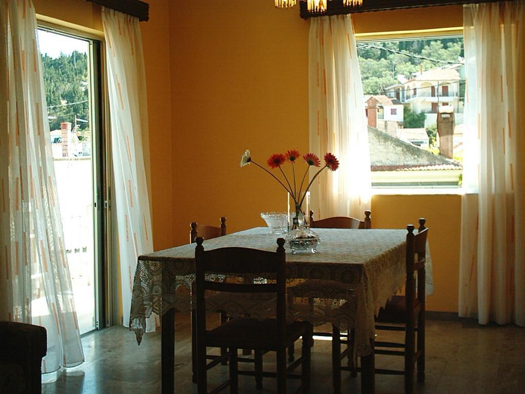 Cornelia Apartment Lákka Cameră foto